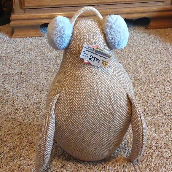 Large Momma Penguin 🐧- NWT - Picture 5 of 7